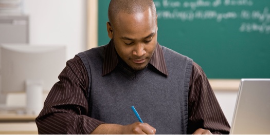 8 Professional Development Topics to Include in New Teacher Training